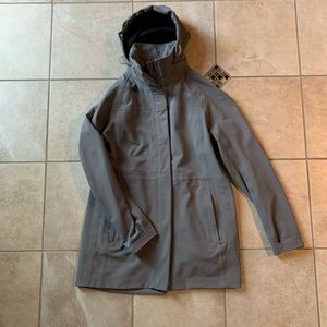 The north face gortex waterproof jacket M